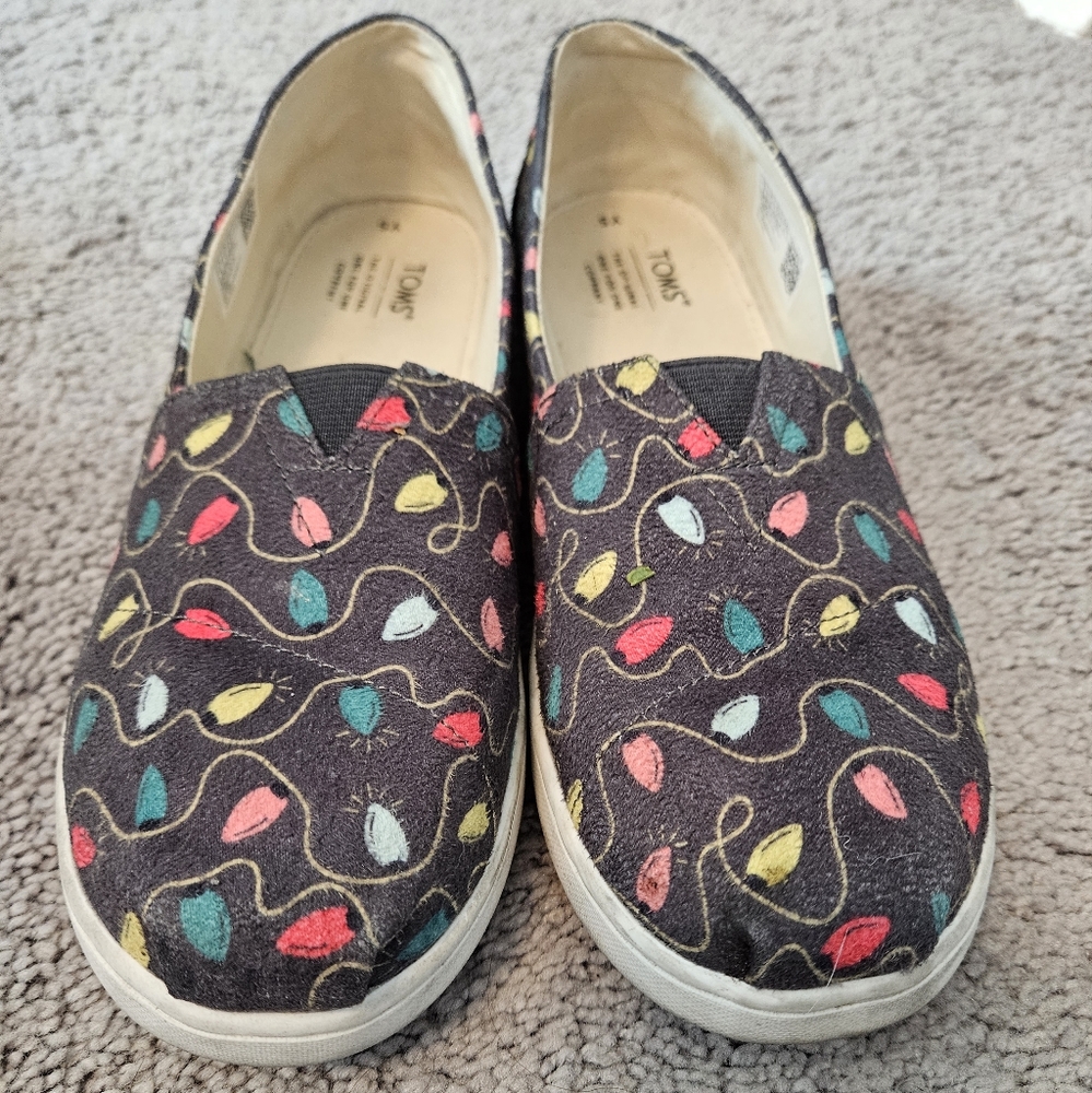 Tom's Christmas light shoes